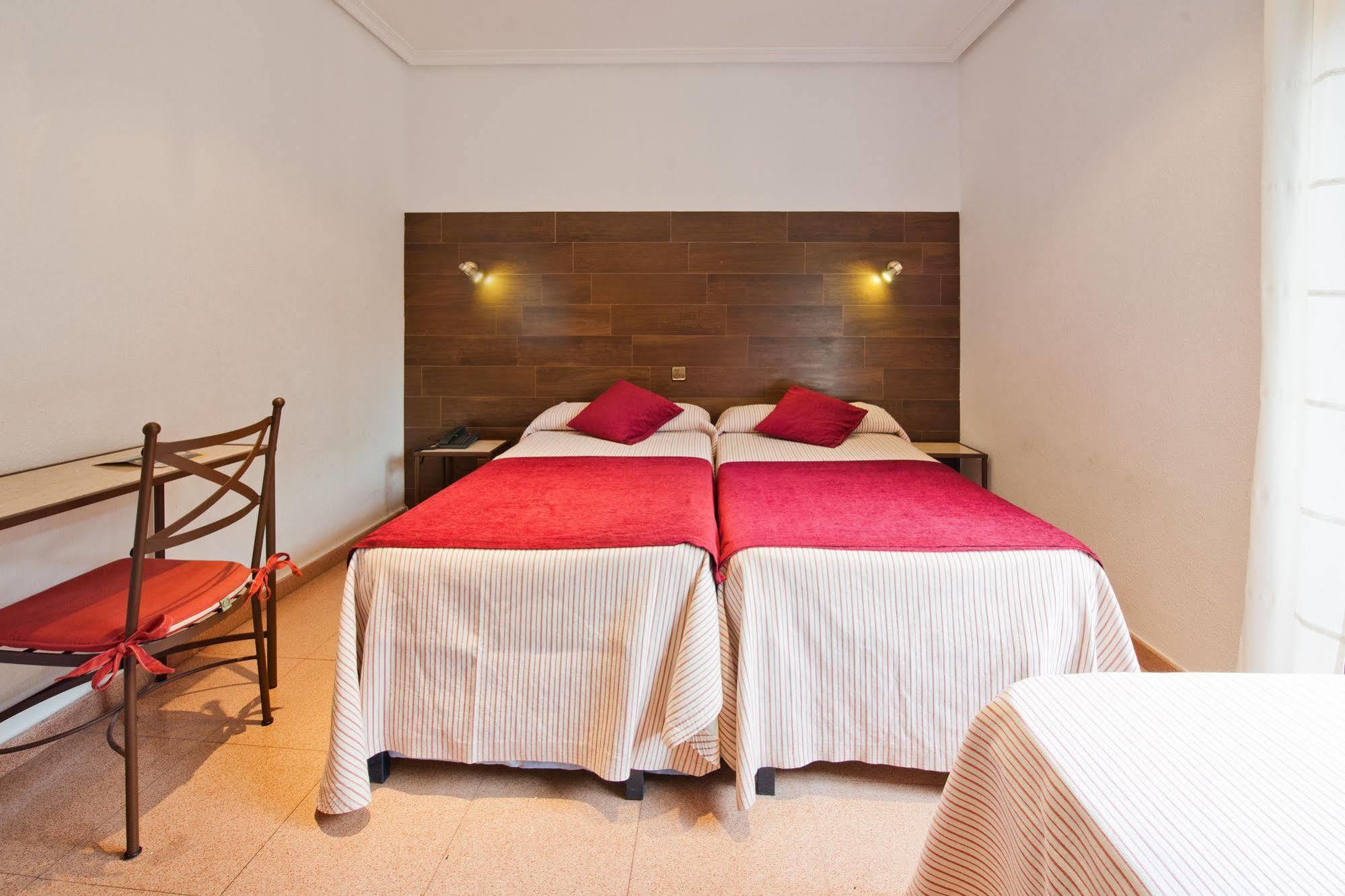 Hostal Sol توليدو المظهر الخارجي الصورة
